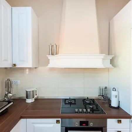 House Glasnovic تْسافتات