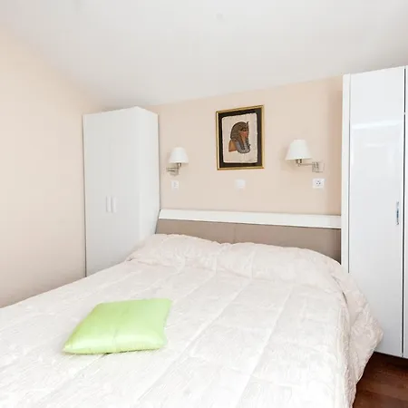 House Glasnovic דירה *